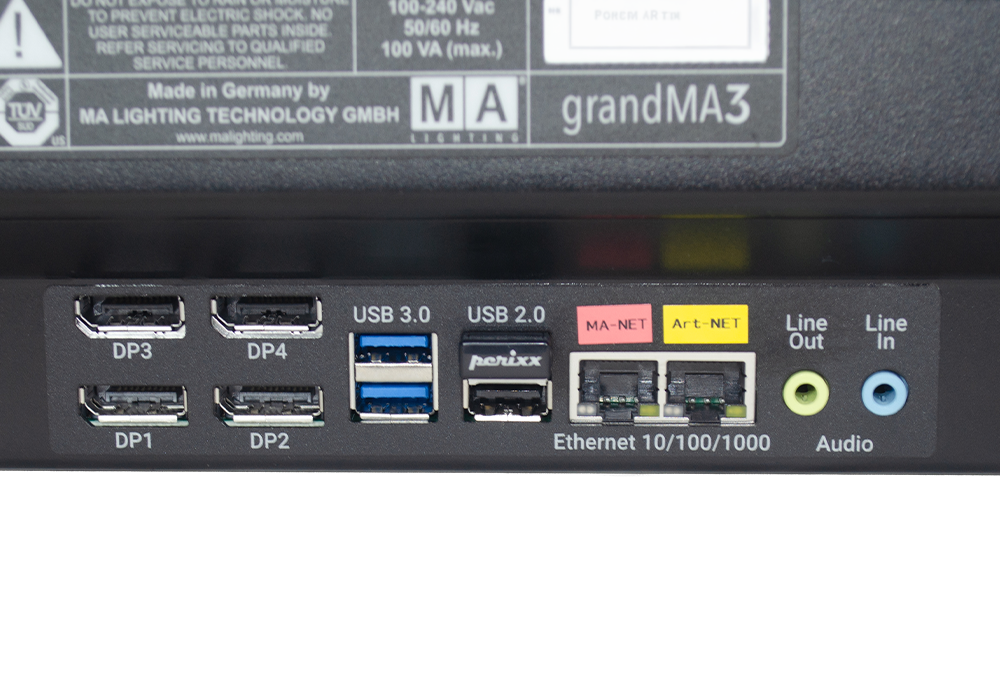 grandMA3 onPC command wing XT